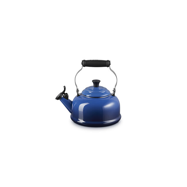 Classic Whistling Kettle With Phenolic Knob, view 4